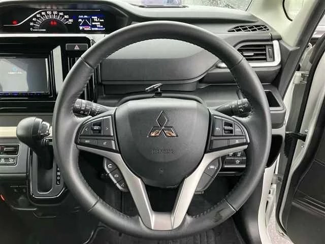 Mitsubishi Delica D:2  с аукциона в Японии