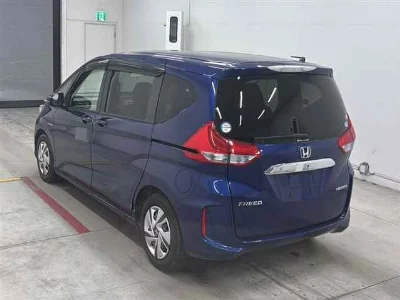 HONDA FREED HYBRID