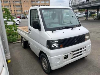 Mitsubishi Minicab Truck