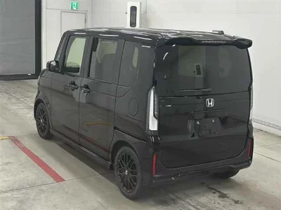 Honda N BOX CUSTOM