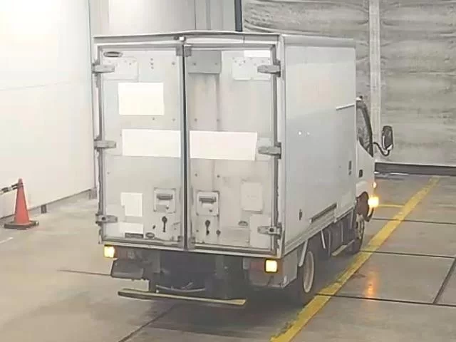 Toyota ToyoAce  с аукциона в Японии