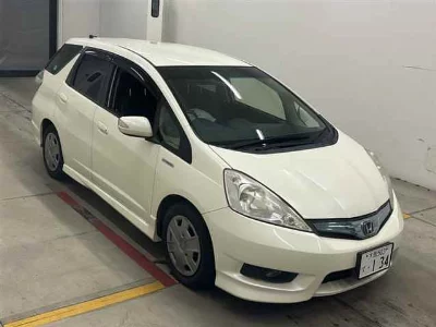 HONDA FIT SHUTTLE HYBRID