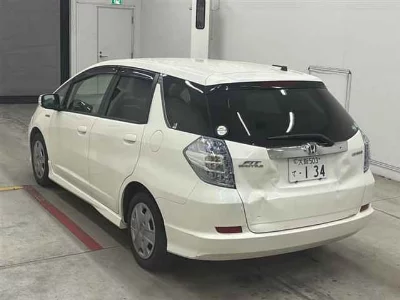 HONDA FIT SHUTTLE HYBRID