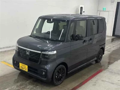 HONDA N BOX CUSTOM