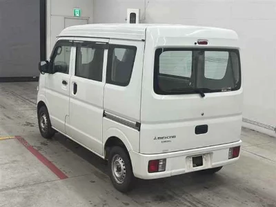 Mitsubishi Minicab