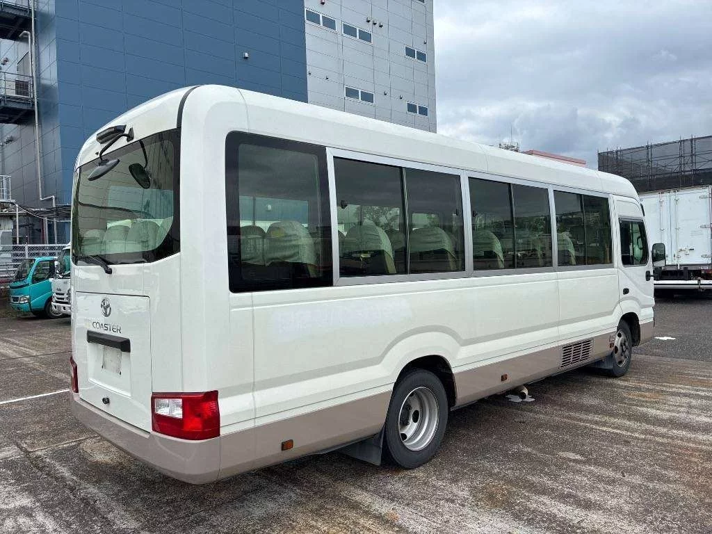 Toyota Coaster  с аукциона в Японии