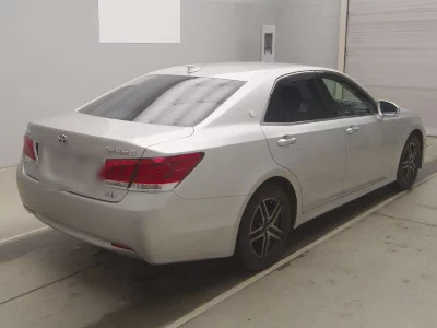 TOYOTA CROWN HYBRID