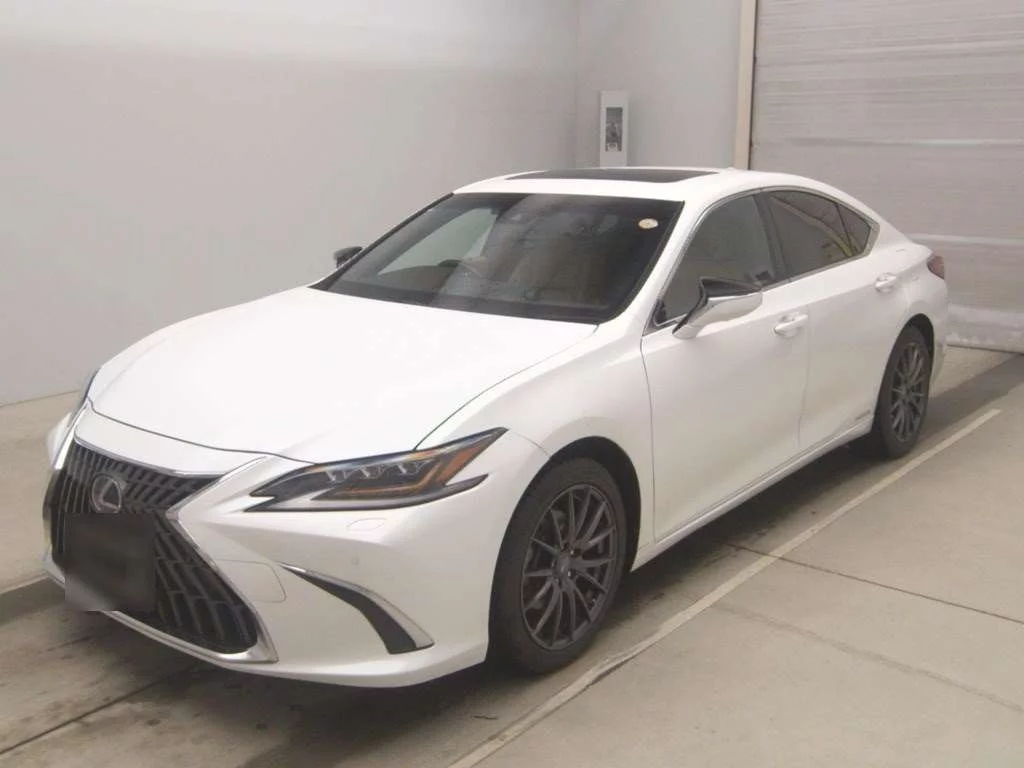 Lexus ES300h  с аукциона в Японии
