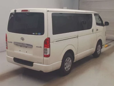 Toyota RegiusAce