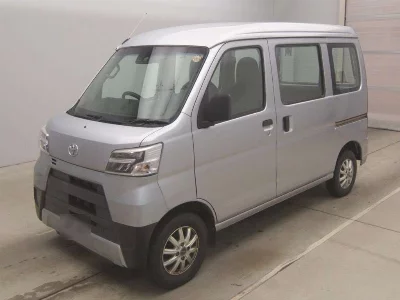 Toyota Pixis Van