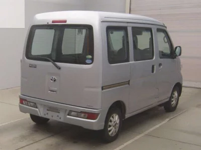 Toyota Pixis Van