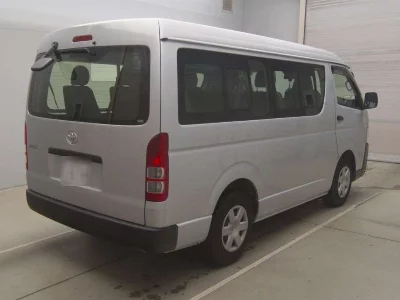 Toyota HIACE WAGON
