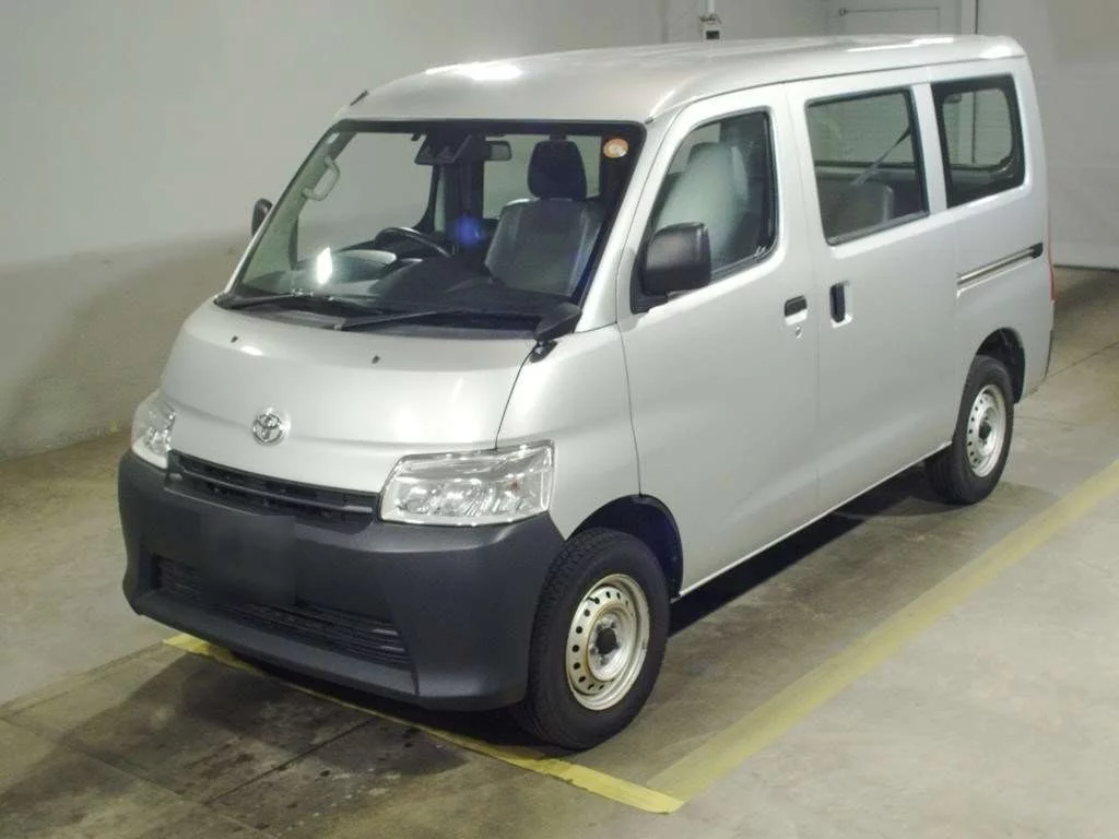 Toyota TownAce  с аукциона в Японии