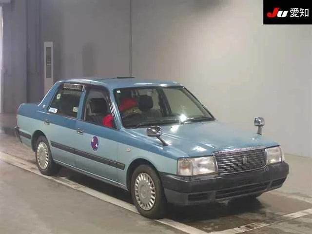 Toyota Comfort  с аукциона в Японии