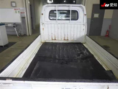 Mitsubishi Minicab Truck