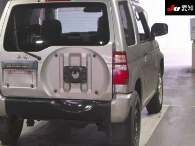 Mitsubishi Pajero Mini