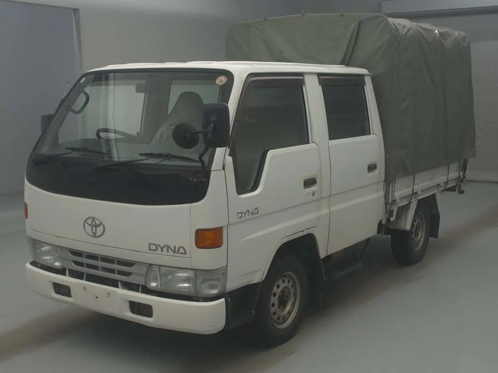 Toyota ToyoAce  с аукциона в Японии