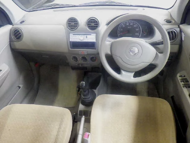 Nissan Pino  с аукциона в Японии