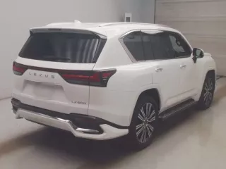 Lexus LX570