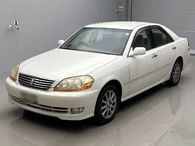 TOYOTA MARK II