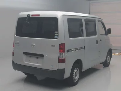 TOYOTA LITE ACE VAN