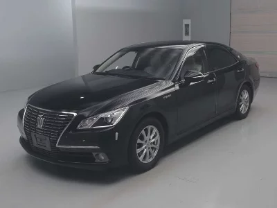 TOYOTA CROWN HYBRID