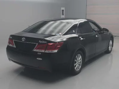 TOYOTA CROWN HYBRID