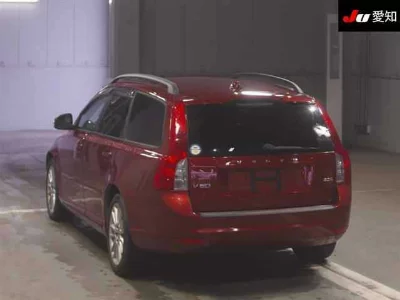 Volvo V50