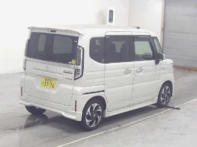 Suzuki Spacia Custom
