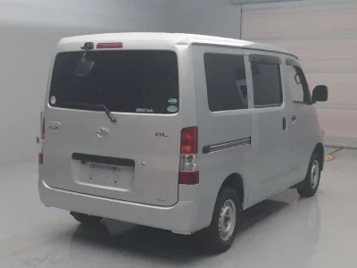 TOYOTA LITE ACE VAN