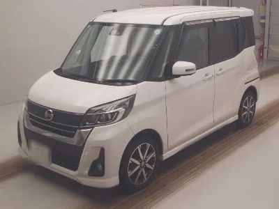 Nissan Dayz Roox