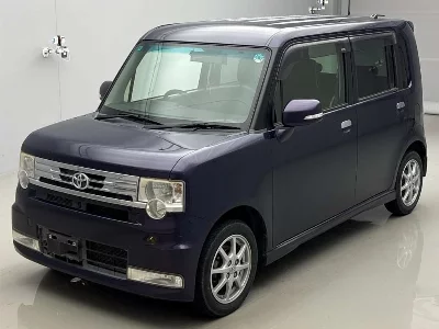 Toyota Pixis Space