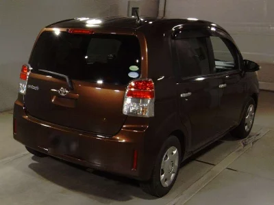 Toyota Spade
