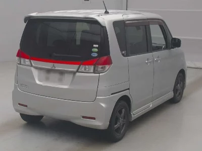 Mitsubishi Delica D:2