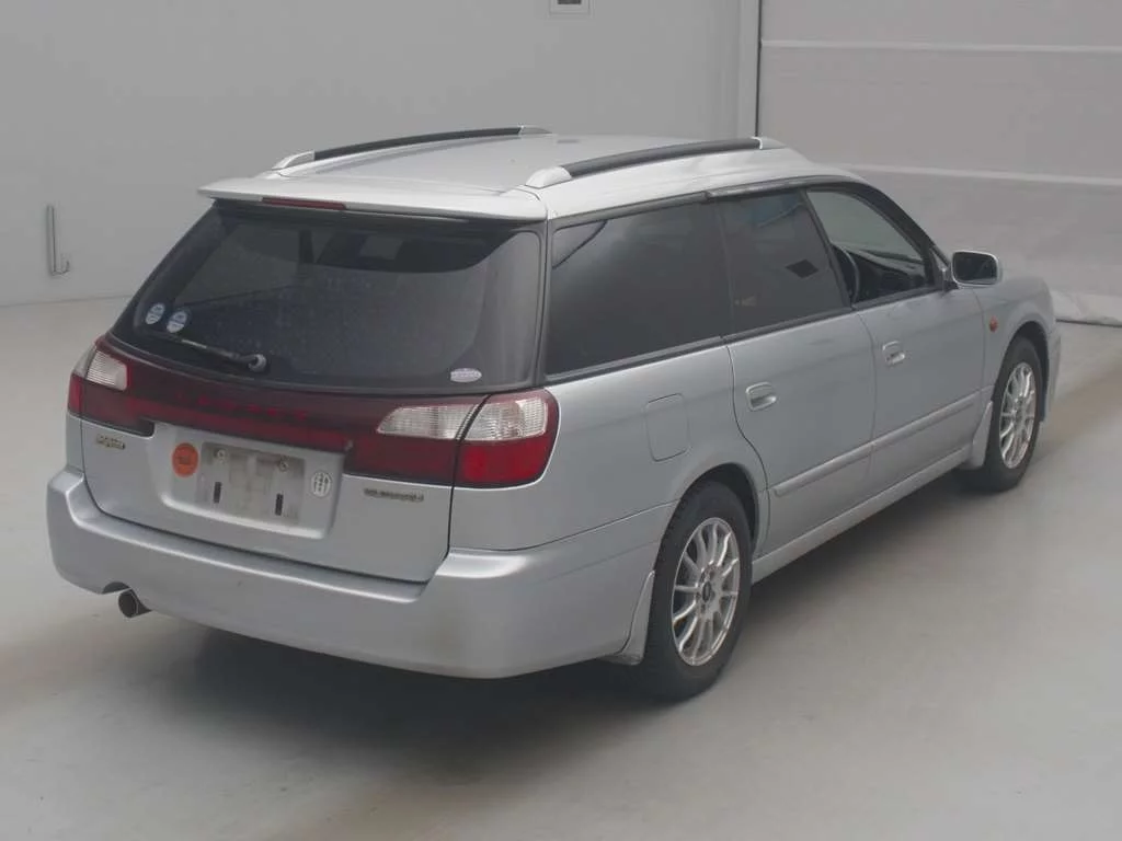 Subaru Legacy  с аукциона в Японии