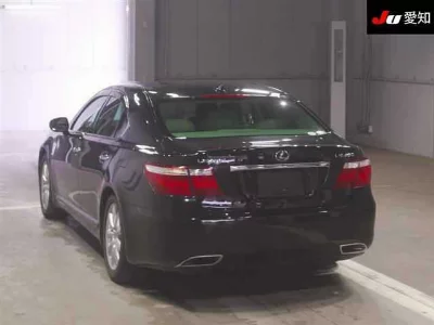 Lexus LS460L
