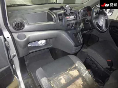 Nissan NV200 VANETTE VAN