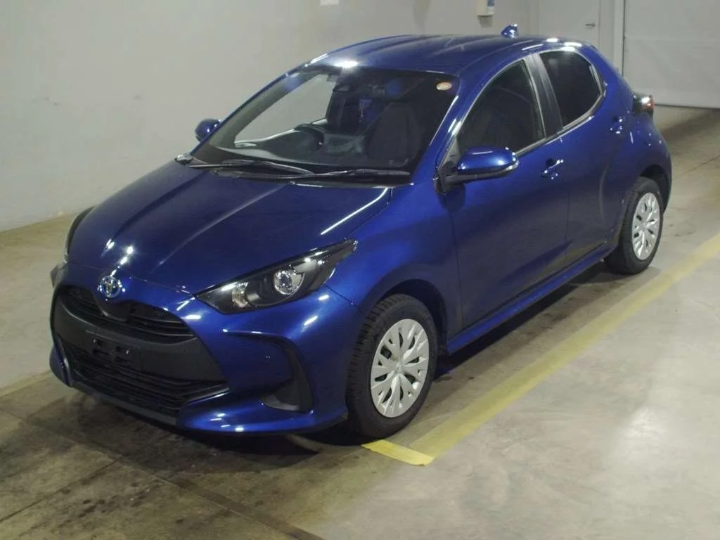 Toyota Yaris  с аукциона в Японии