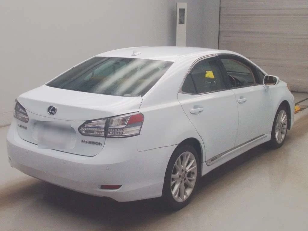 Lexus HS250h  с аукциона в Японии