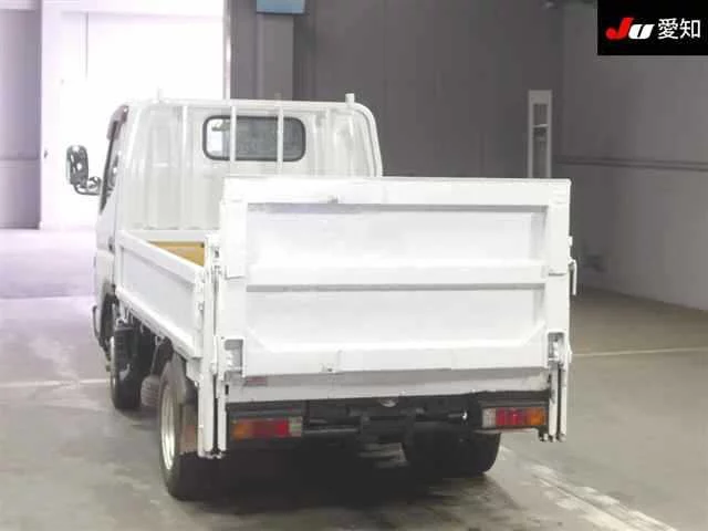 Mitsubishi Fuso Canter  с аукциона в Японии