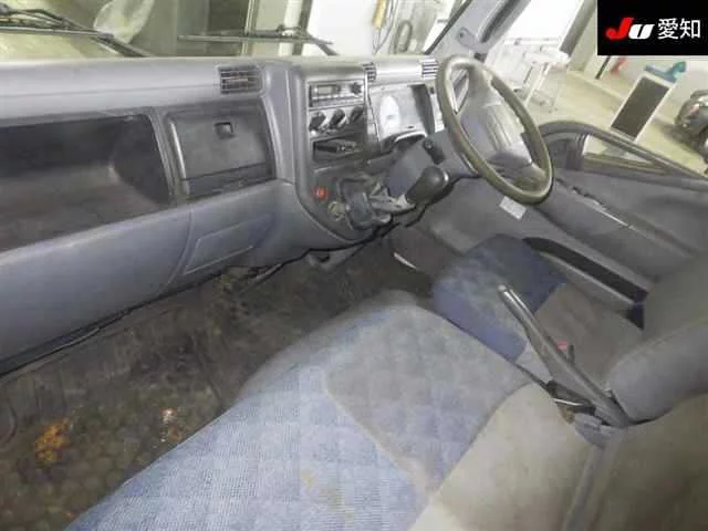 Mitsubishi Fuso Canter  с аукциона в Японии