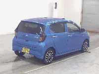 Цена авто Daihatsu  с аукционов Японии, номер кузова LA350S, пробег 99 000, оценка 8