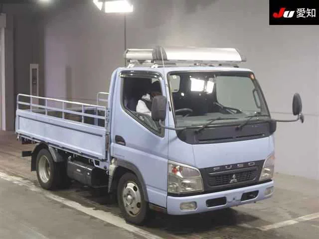 Mitsubishi Fuso Canter  с аукциона в Японии