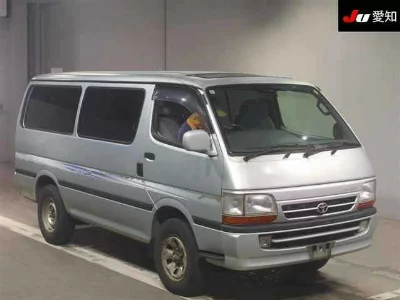 Toyota HiAce Van