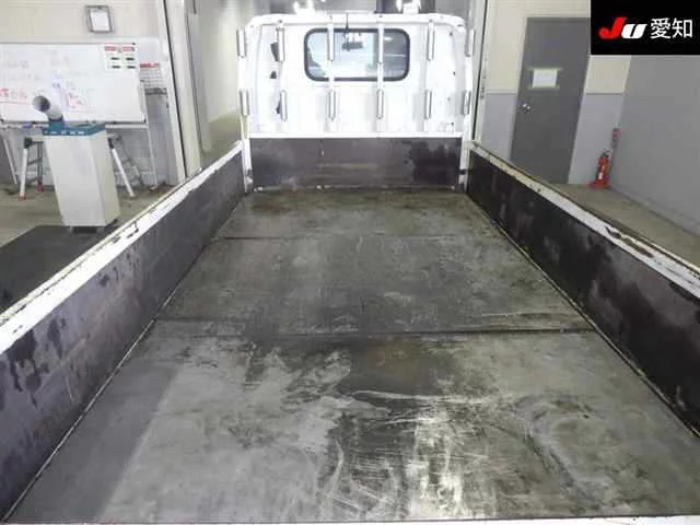 Isuzu Elf  с аукциона в Японии