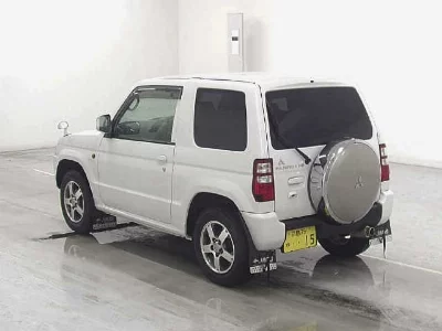 Mitsubishi Pajero Mini