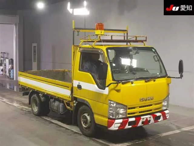 Isuzu Elf  с аукциона в Японии