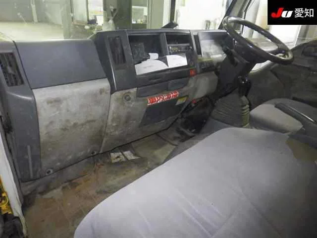 Isuzu Elf  с аукциона в Японии