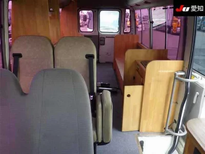 TOYOTA COASTER