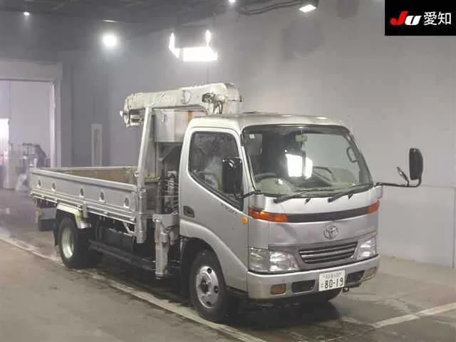 Toyota ToyoAce  с аукциона в Японии